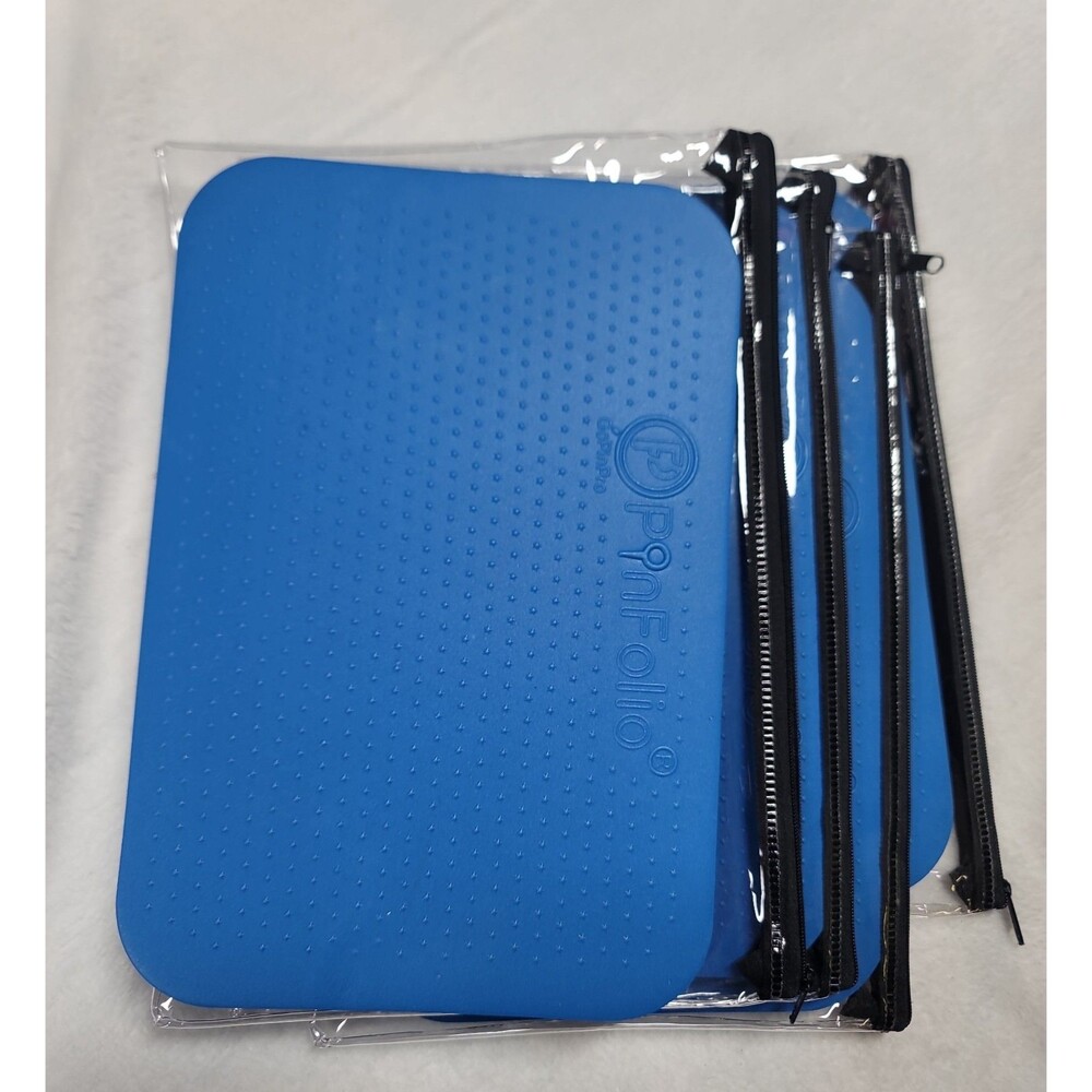 Gopinpro, 4 dark blue midsized Pinfolio boards with zippered sleeves